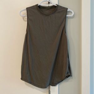 Lululemon tank top
